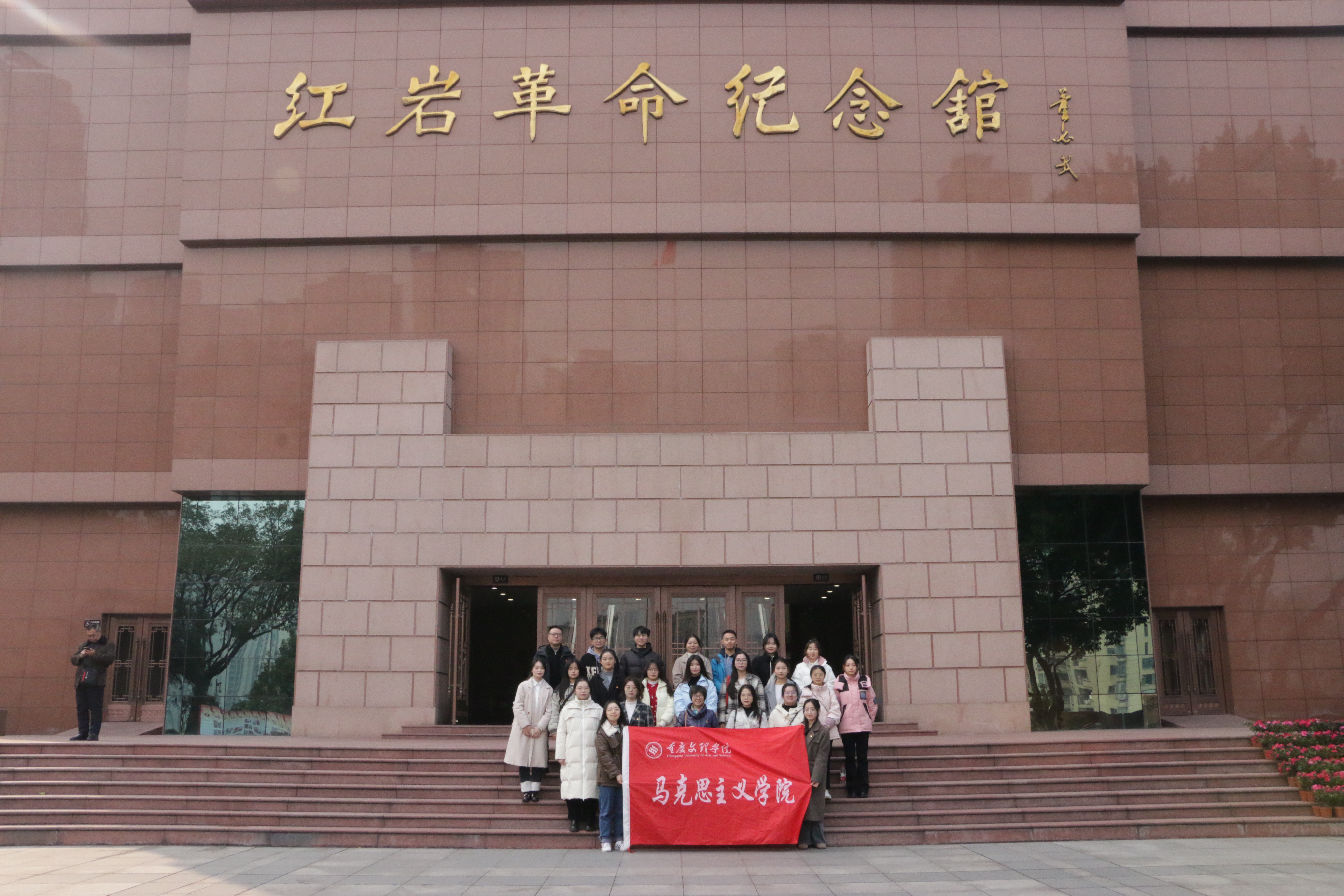 OZqe_1703555323710024648.jpg IMG_5465(1).jpg