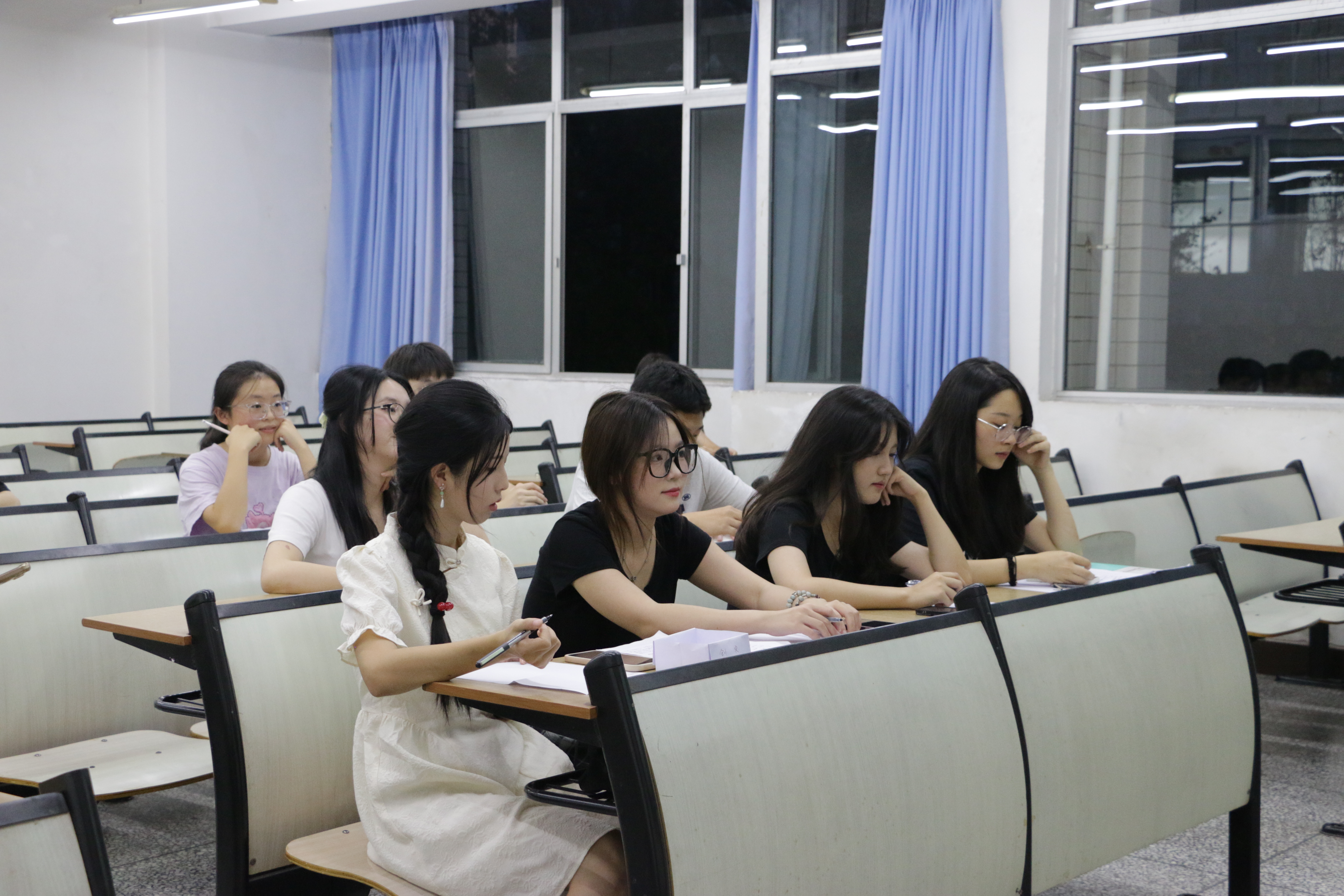 nJsY_1726623087349008172.jpg nJsY_1726623087349008172.jpg